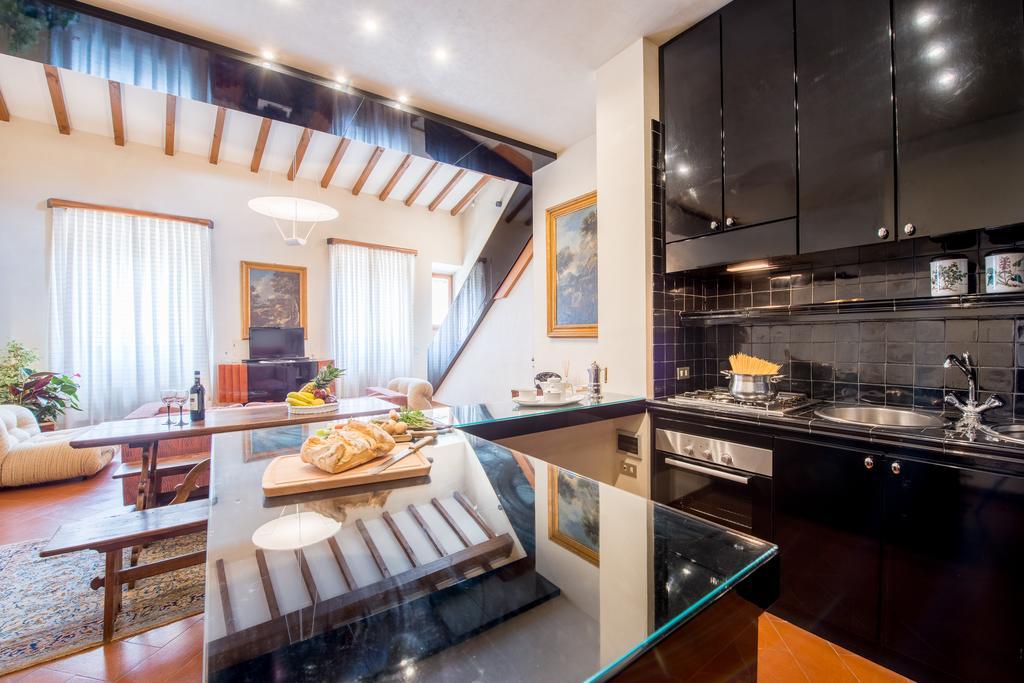 Апартаменты Prestige Signoria By Mmega Флоренция Экстерьер фото